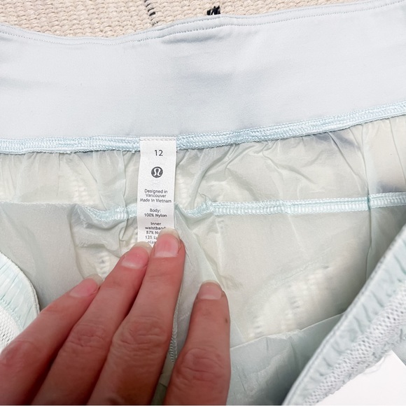 Lululemon Step Out High Rise Shorts 3” Ocean Air Size 12 NWT - Picture 6 of 10